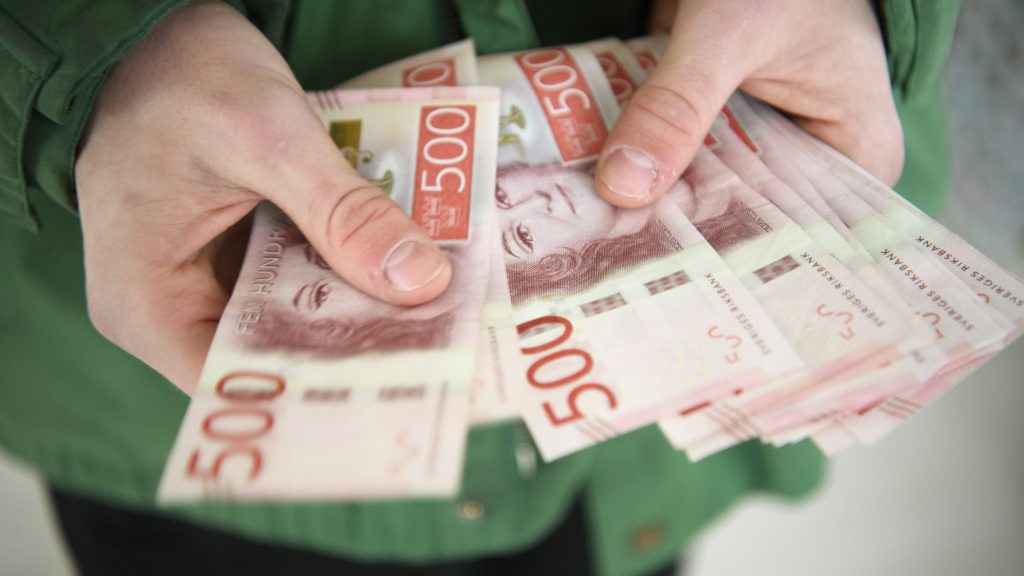 الكرون السويدي يهبط إلى مستوى قياسي جديد مقابل اليورو الأخبار الكومبس الكرون السويدي يهبط إلى مستوى قياسي جديد مقابل اليورو الأخبار الكومبس