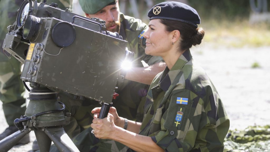 الأميرة فيكتوريا في زيارة لقاعدة عسكرية - أرشيفية
Foto: Adam Ihse / TT