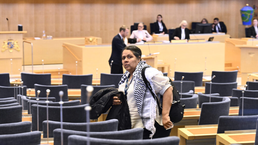 اجراءات مشددة خلال مناظرة برلمانية حول غزة
Foto: Henrik Montgomery / TT