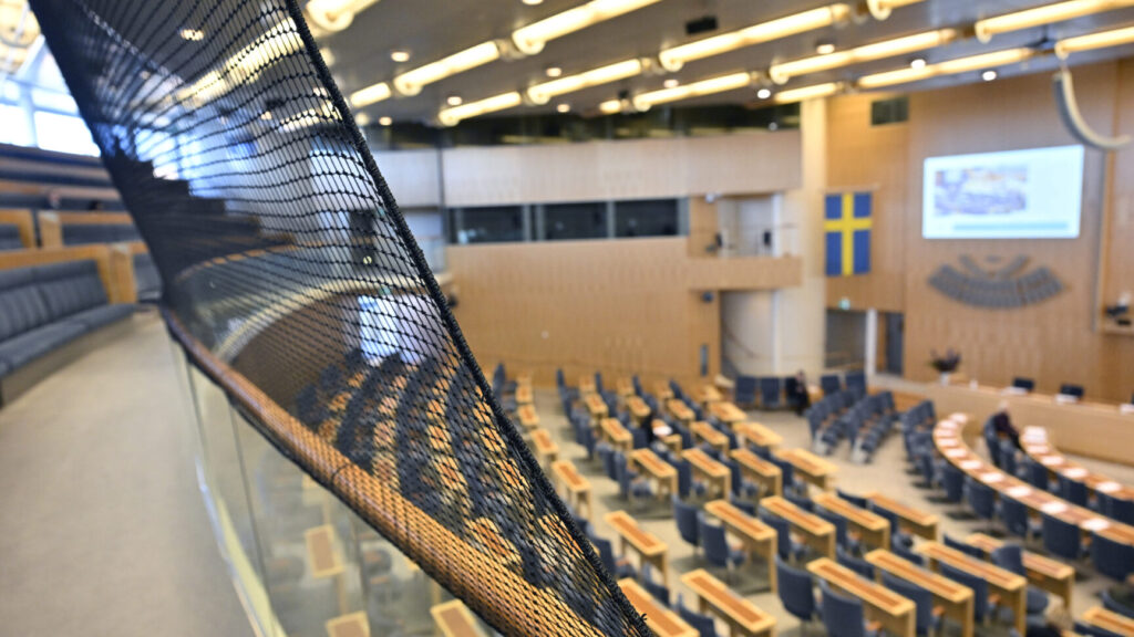 اجراءات مشددة خلال مناظرة برلمانية حول غزة
Foto: Henrik Montgomery / TT