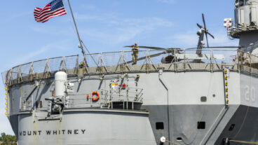 STOCKHOLM, SVERIGE 20250702
USS Mount Whitney, ett amerikanskt kommandofartyg som visas upp i Frihamnen, Stockholm.
Foto: Pär Bäckström / TT / Kod 11900