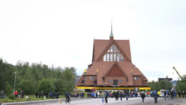 الملك خلال نقل كنيسة كيرونا
Foto: Fredrik Sandberg / TT 