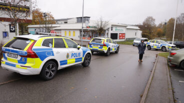 طوق أمني بعد العثور على قنبلتين في بوروس
Foto: Adam Ihse / TT