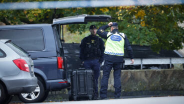 طوق أمني بعد العثور على قنبلتين في بوروس
Foto: Adam Ihse / TT