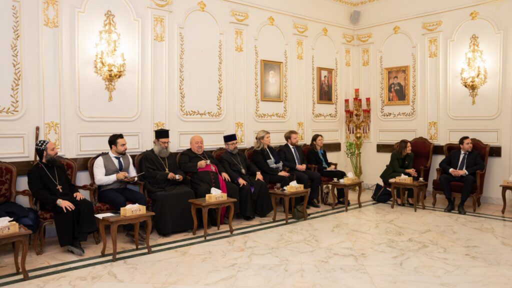 دوسا وفورشيل يلتقيان ممثلي الطوائف المسيحية في دمشق - مصدر الصور: بطريركية السريان الأرثوذكس