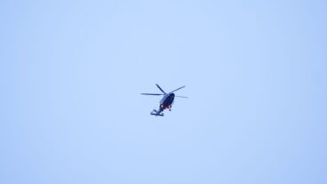 Oslo 20251208. 
Politiethelikopter over Storo-senteret i Oslo etter melding om at en person har avfyrt skudd inne på kjøpesenteret. 
Foto: Håkon Mosvold Larsen / NTB