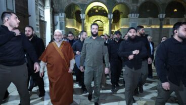 الرئيس السوري أحمد الشرع في الأموي - الرئاسة السورية