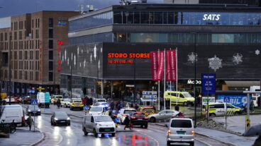 Oslo 20251208. 
Skudd avfyrt på Storo storsenter i Oslo mandag formiddag.
Foto: Håkon Mosvold Larsen / NTB