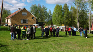 NYÅKER 20260524
Polis och frivilliga från Missing People söker efter en  2-åring som försvann från sitt hem på söndagsförmiddagen.
Foto: Johan Löf / TT / Kod: 	12037