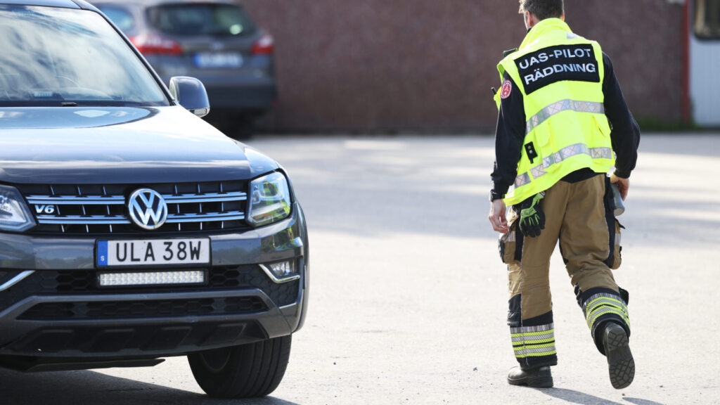 NYÅKER 20260524
Polis och frivilliga från Missing People söker efter en 2-åring som försvann från sitt hem på söndagsförmiddagen.
Foto: Johan Löf / TT / Kod 12037