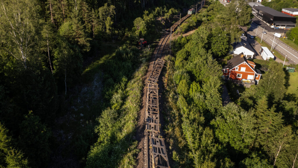 BOLLEBYGD 20260625
Ett godståg har spårat ur i Bollebygds kommun. Urspårningen stoppar tågtrafiken mellan Borås och Göteborg.
Foto Hanna Brunlöf/ TT kod 9200