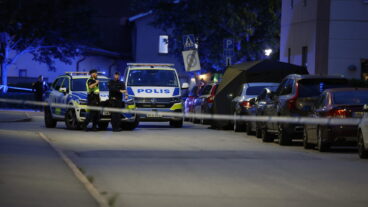 الشرطة مكان الحادث
Foto: Stefan Jerrevång / TT /